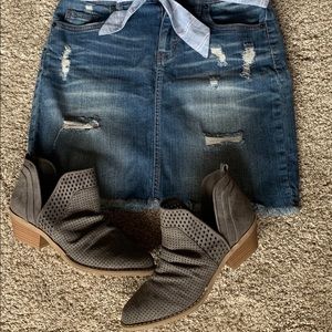Women Booties Grey Boots